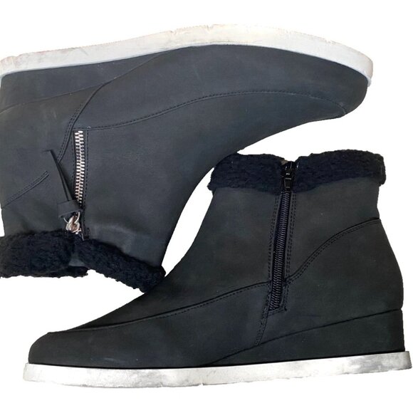 Style&co. Shoes - Style & Co Women's HIdden Heel Casual Sneaker Imperfect Black Size 11